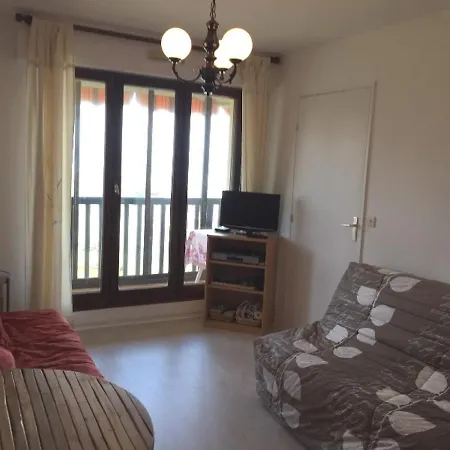 2 Pieces Avec Loggia Vitree A 50m De La - Fr-1-712-8 Appartement Villers-sur-Mer
