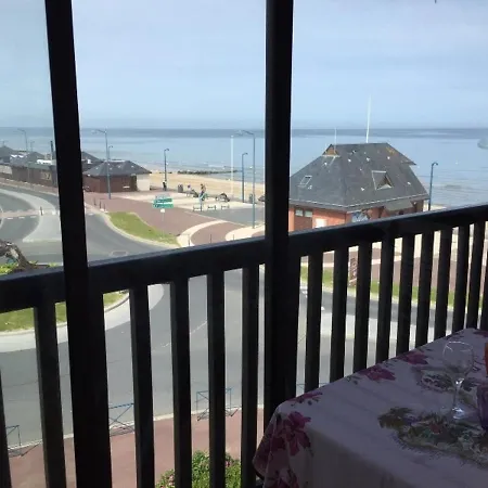 Appartement 2 Pieces Avec Loggia Vitree A 50m De La - Fr-1-712-8 Villers-sur-Mer